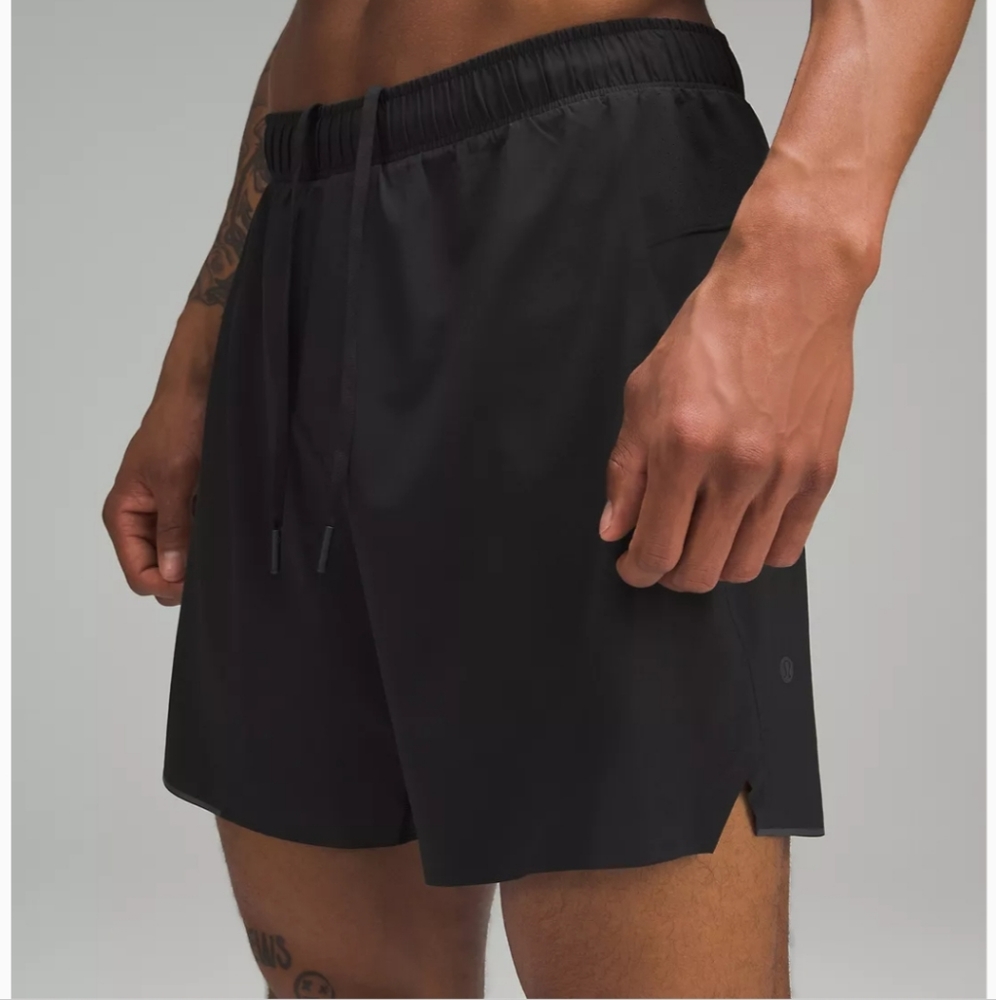 Lululemon Men's Surge Short
